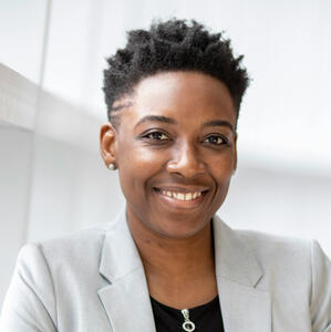 Sarah this is a photo of Sarah who use tall form check